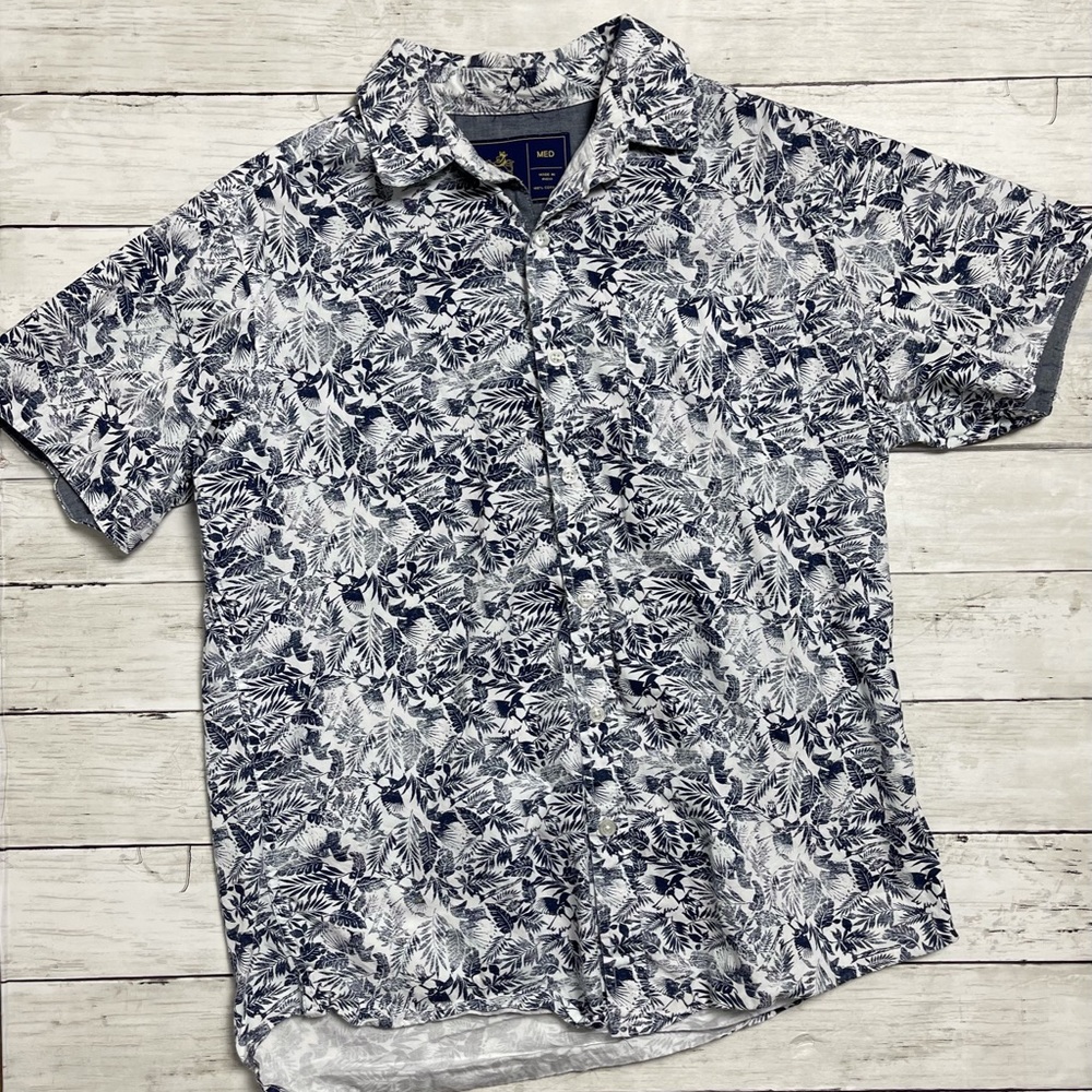 Men’s Blue Tropical Floral Shirt. Med